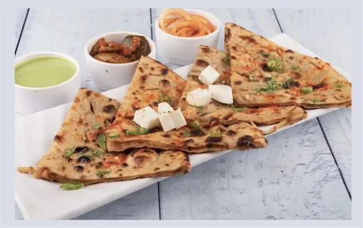 Punjabi Paneer Pyaz Paratha