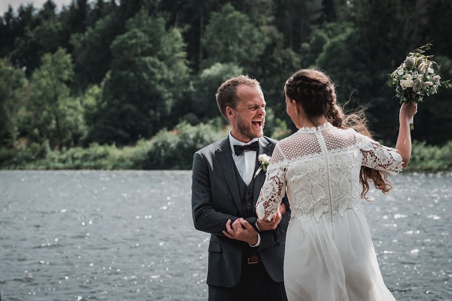 Huwelijksfotograaf Juli Behrendt Bexkens (julibexkens). Foto van 15 juli 2020