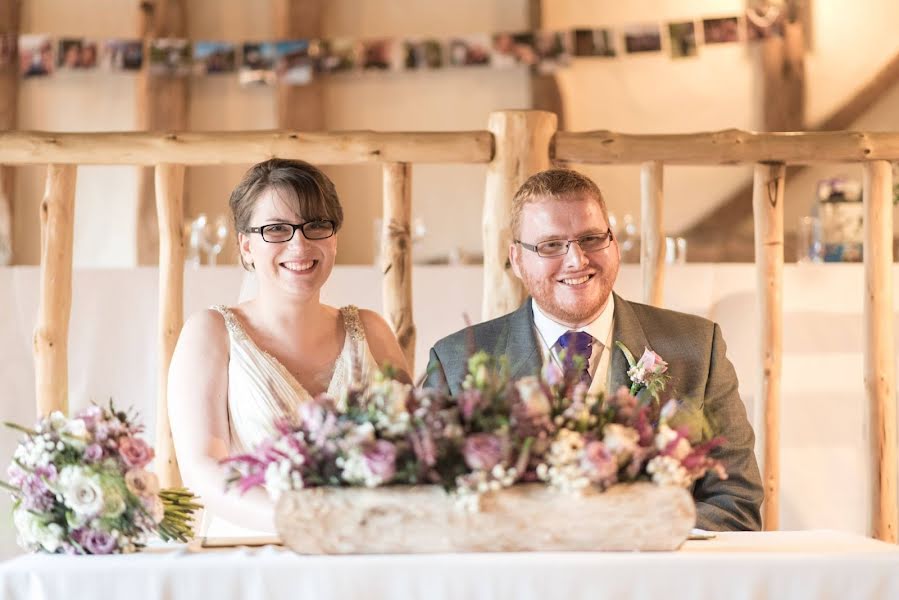 Wedding photographer Tom Wood (tomwoodphoto). Photo of 2 July 2019