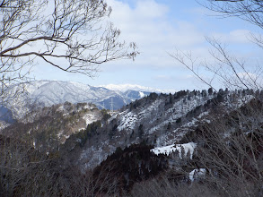 鉄塔が連なり