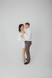 Wedding photographer Alina Vinogradova (alinavinog11). Photo of 13 September 2021