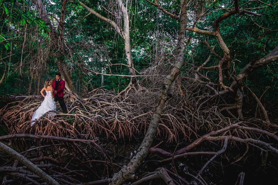 結婚式の写真家Jesús Paredes (paredesjesus)。2018 4月13日の写真