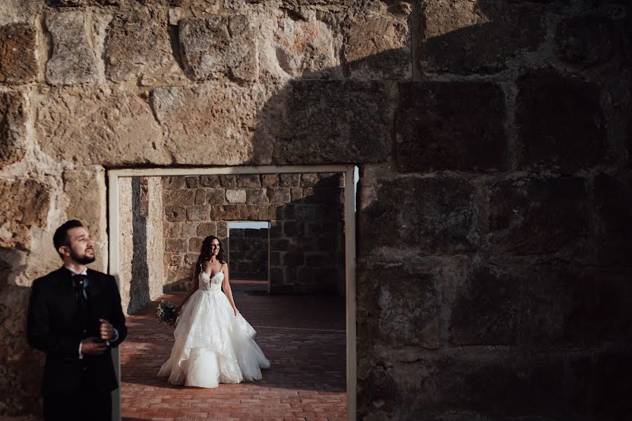 Fotógrafo de casamento Daniele Bracciamà (framestudio). Foto de 14 de dezembro 2022