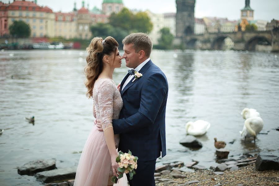 Wedding photographer Evgeniya Novickaya (klio24). Photo of 24 May 2020