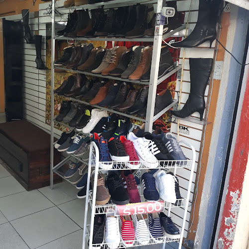 Opiniones de STYLE & SHOES en Quito - Zapatería