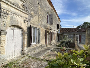 maison à Villebois-Lavalette (16)