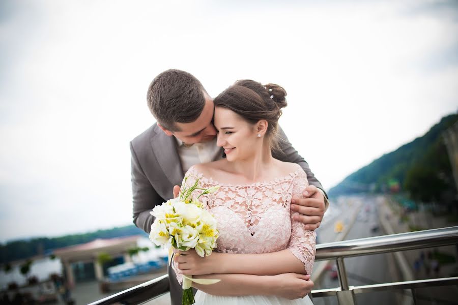 ช่างภาพงานแต่งงาน Ivan Derkach (ivanderkach) ภาพเมื่อ 3 กุมภาพันธ์ 2019