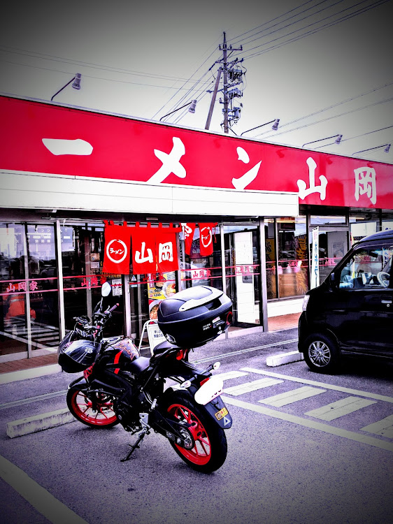 ひろさんが投稿したGSX−Ｓ125・山岡家でラーメン・期間限定濃厚スタミナつけ麺😋に関するカスタム事例の投稿画像2枚目