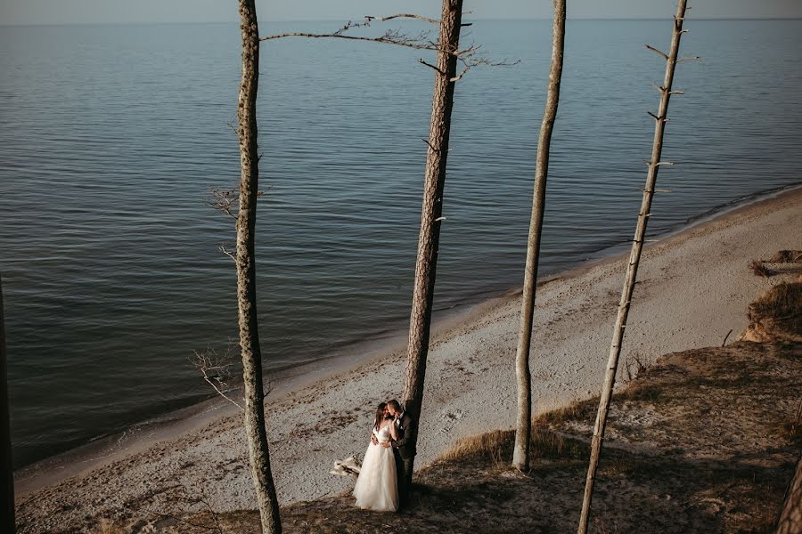 Jurufoto perkahwinan Mariusz Kuik (mariuszkuik). Foto pada 12 Januari 2021