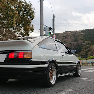 カローラレビン AE86