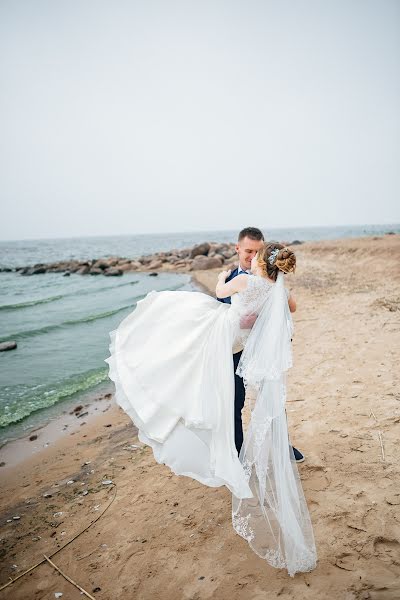 Photographe de mariage Elizaveta Zavyalova (lovelyphoto). Photo du 4 août 2016