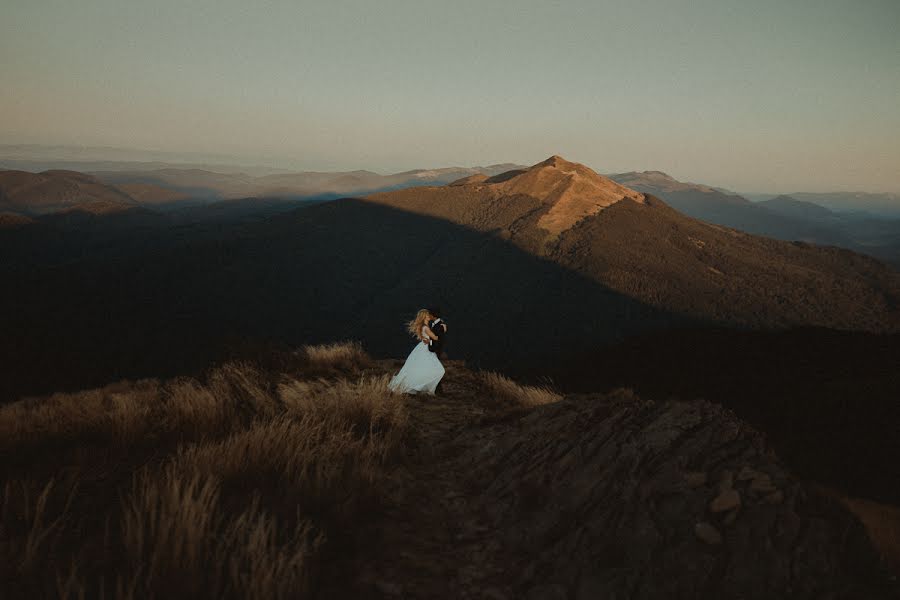 Wedding photographer Bartłomiej Bara (bartlomiejbara). Photo of 1 September 2019