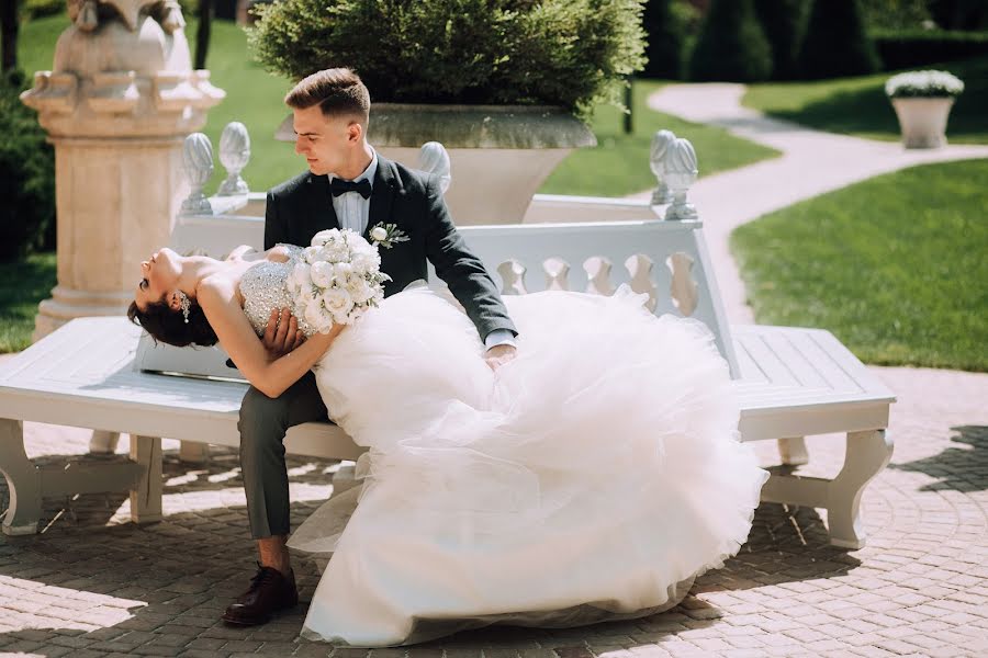 婚礼摄影师Aleksandra Butova（tamerlana）。2019 2月4日的照片