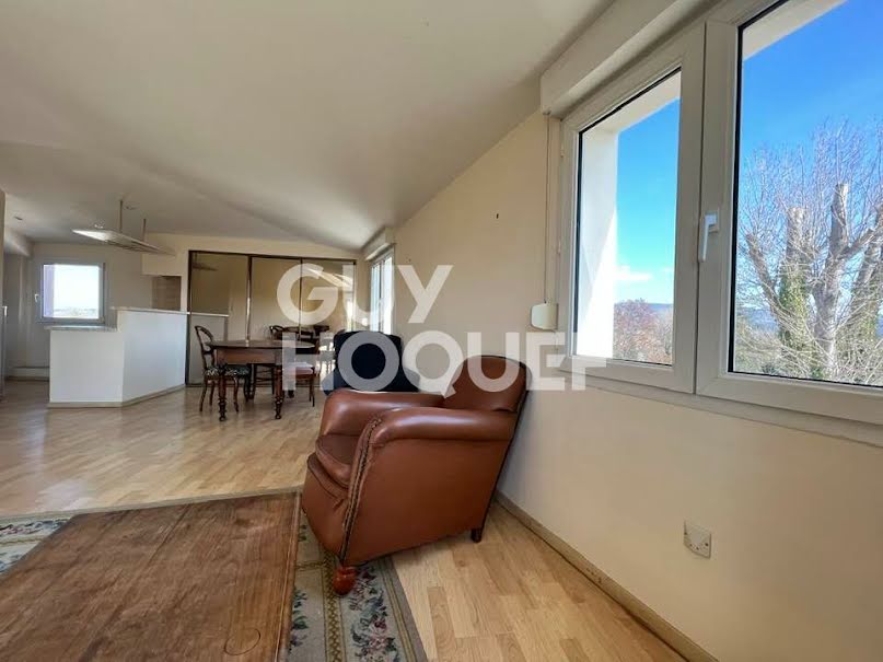 Vente appartement 2 pièces 54 m² à L'Isle-sur-la-Sorgue (84800), 190 800 €