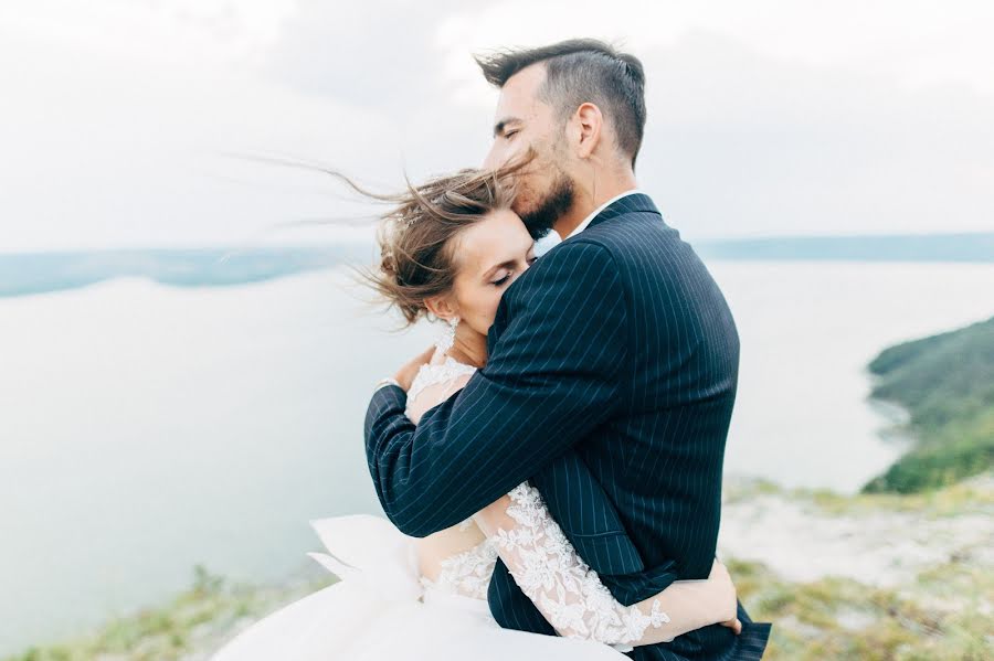 Fotografo di matrimoni Aleksandr Demyaniv (demianiv). Foto del 10 novembre 2016