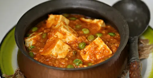 Matar Paneer