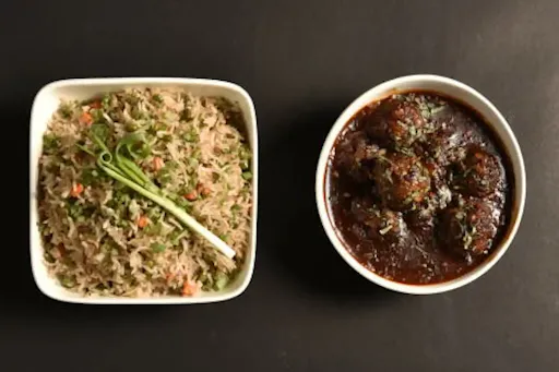 Veg Fried Rice [Half] With Veg Manchurian Dry [Half]