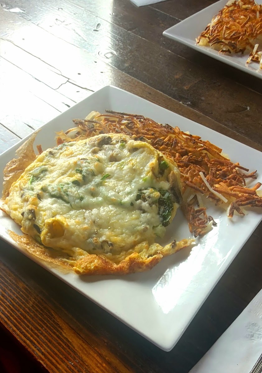Grand portage omelet with hashbrowns