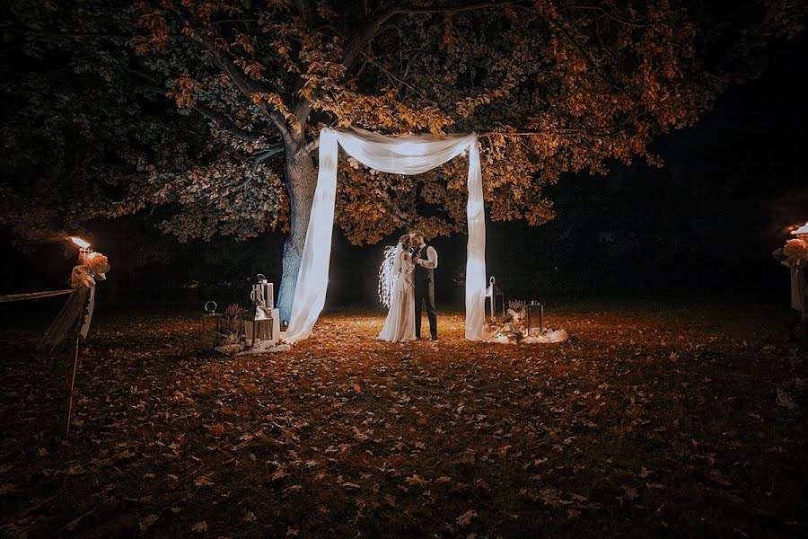 Fotografo di matrimoni Adrian Letkowski (adrianletkowski). Foto del 24 ottobre 2022