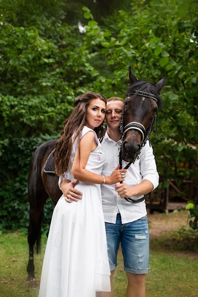 Esküvői fotós Darya Romanova (silentium). Készítés ideje: 2019 február 16.