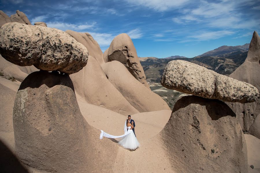 Wedding photographer Lucía Sonrie (lusonrie). Photo of 22 April 2022