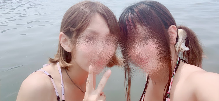 ムーヴキャンバスのやっぱり海が好き⛱・ローレル c35・クルマ好き女子・おとももち・マフラー作って欲しいです💕に関するカスタム事例の投稿画像3枚目