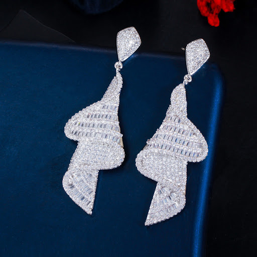 Title 2, Sparkling Micro-inlaid Zircon Niche Long Earrin...