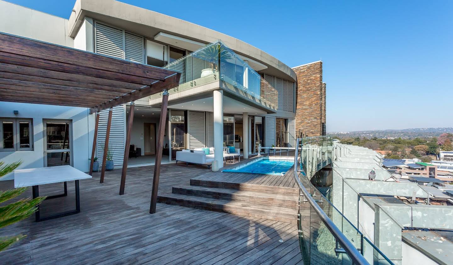 Apartment with pool Sandton