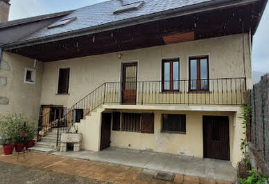 House with terrace 9