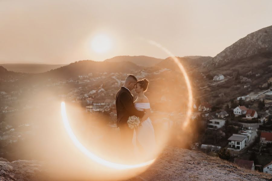 Photographe de mariage Zsanett Séllei (selleizsanett). Photo du 18 avril 2022