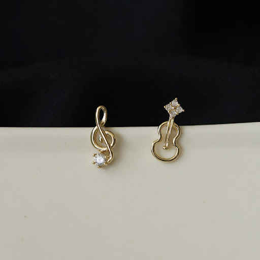 Title 3, Womens S925 Silver Note Asymmetric Ear Studs, ...