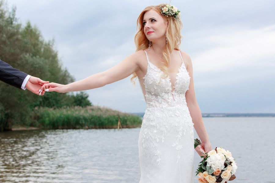 Wedding photographer Evgeniy Bryukhovich (geniyfoto). Photo of 18 March 2020