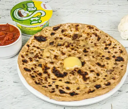 1 Pyaz Tamatar Paratha [Serves 1]