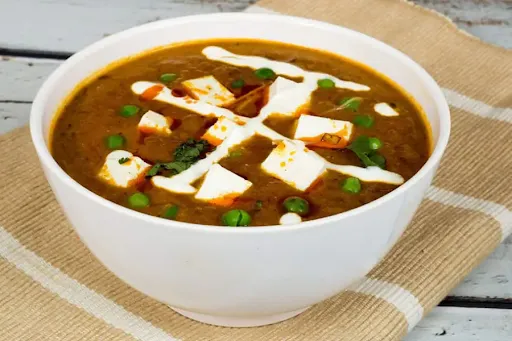 Matar Paneer