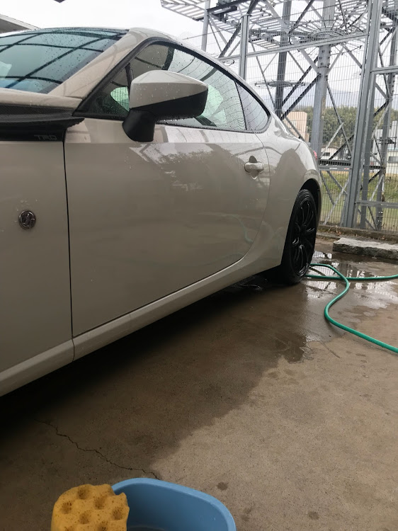 86の洗車に関するカスタム事例の投稿画像1枚目