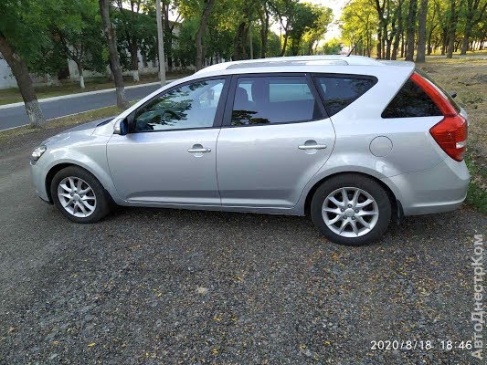 продам авто Kia Cee'd cee'd SW II фото 1