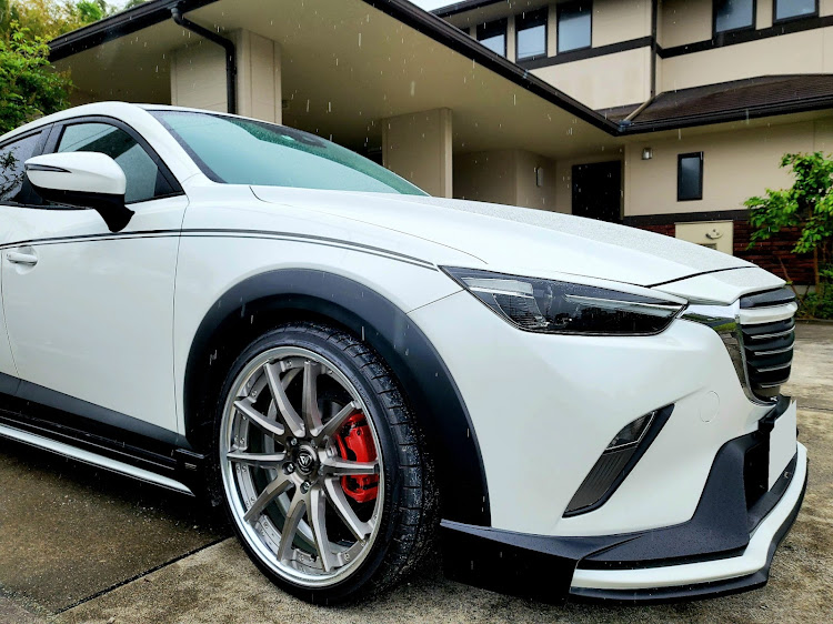 CX-3の感染対策はシッカリと !!・屋外BBQは面倒・お墓参りへ・ローアングル撮影・老人の運転には気をつけてくださいに関するカスタム事例の投稿画像1枚目