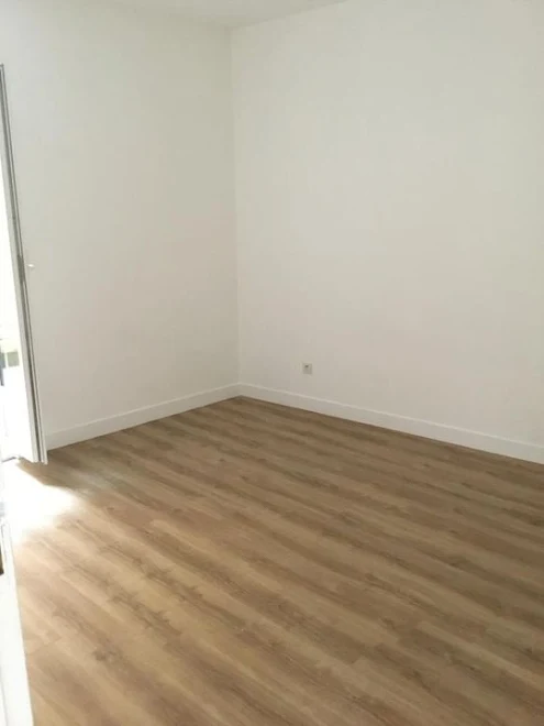 appartement à Saint-Quentin (02) - Photo 4 2