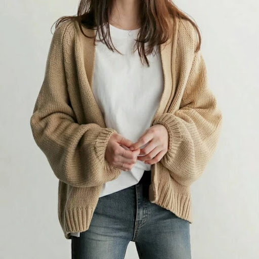 Title 1, Simple short knit cardigan