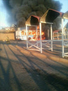 Bus torched during an early Wednesday morning protest in Atteridgeville‚ west of Pretoria. / Supplied