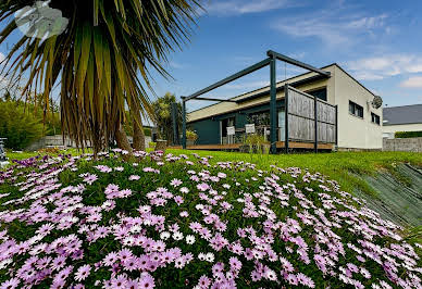 House with terrace 1