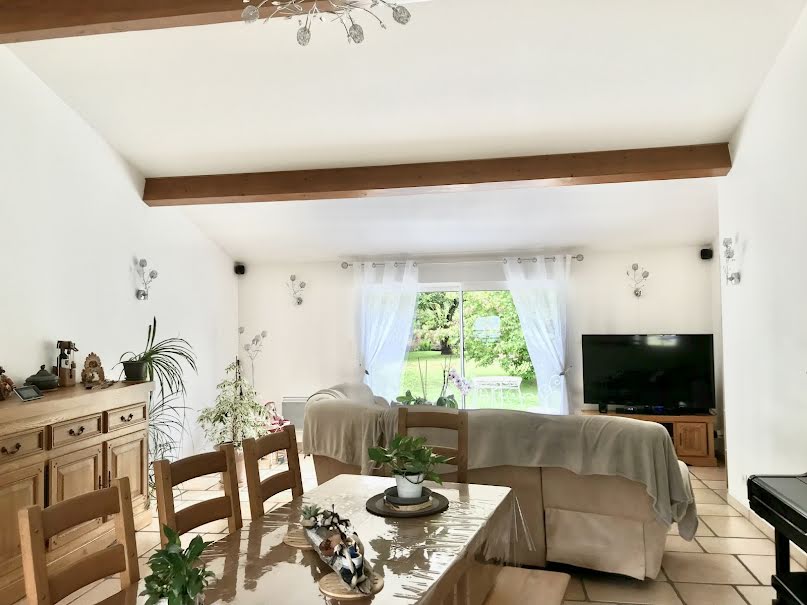 Vente ferme 7 pièces 180 m² à Gaillan-en-Médoc (33340), 504 000 €