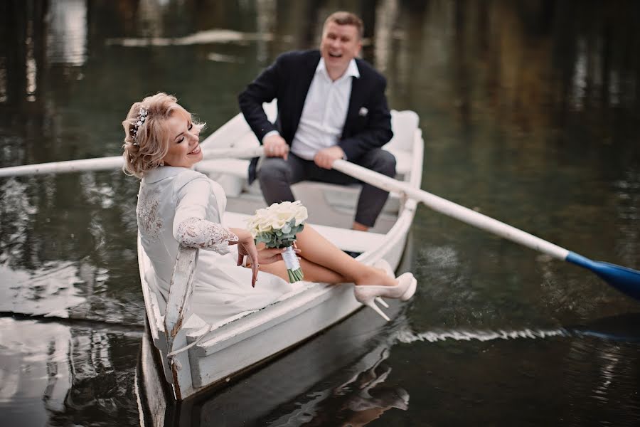 Fotógrafo de bodas Evgeniy Menyaylo (photosvadba). Foto del 27 de febrero 2020