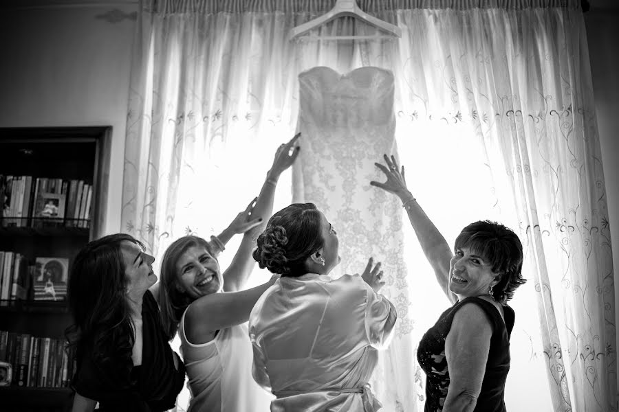 Fotografo di matrimoni Genny Borriello (gennyborriello). Foto del 10 ottobre 2017