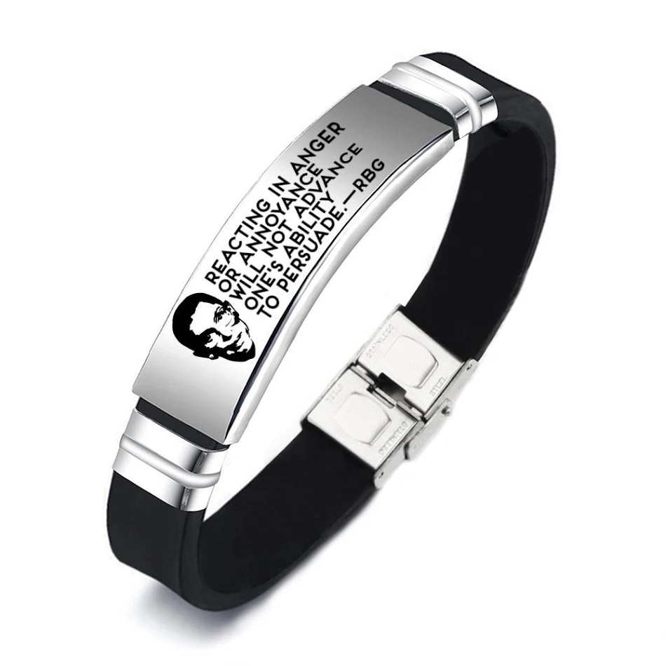 Bracelet en silicone et acier inoxydable avec lettrage simple, élégant et durable, idéal pour un usage quotidien, confortable et moderne.