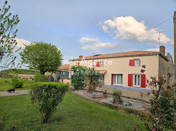 maison à Thouars (79)