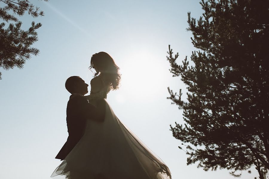 Fotógrafo de casamento Varvara Gerte (oo8i). Foto de 31 de agosto 2017