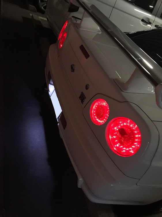 スカイライン GT-RのBNR34・TGIF・毎日がラストランに関するカスタム事例の投稿画像1枚目