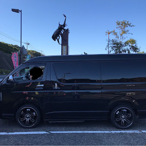 ハイエース
