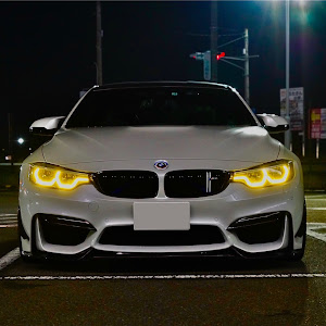 M4 クーペ F82